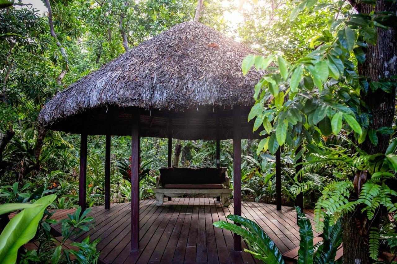 Barrier Beach Resort (Adults Only) Luganville Zewnętrze zdjęcie