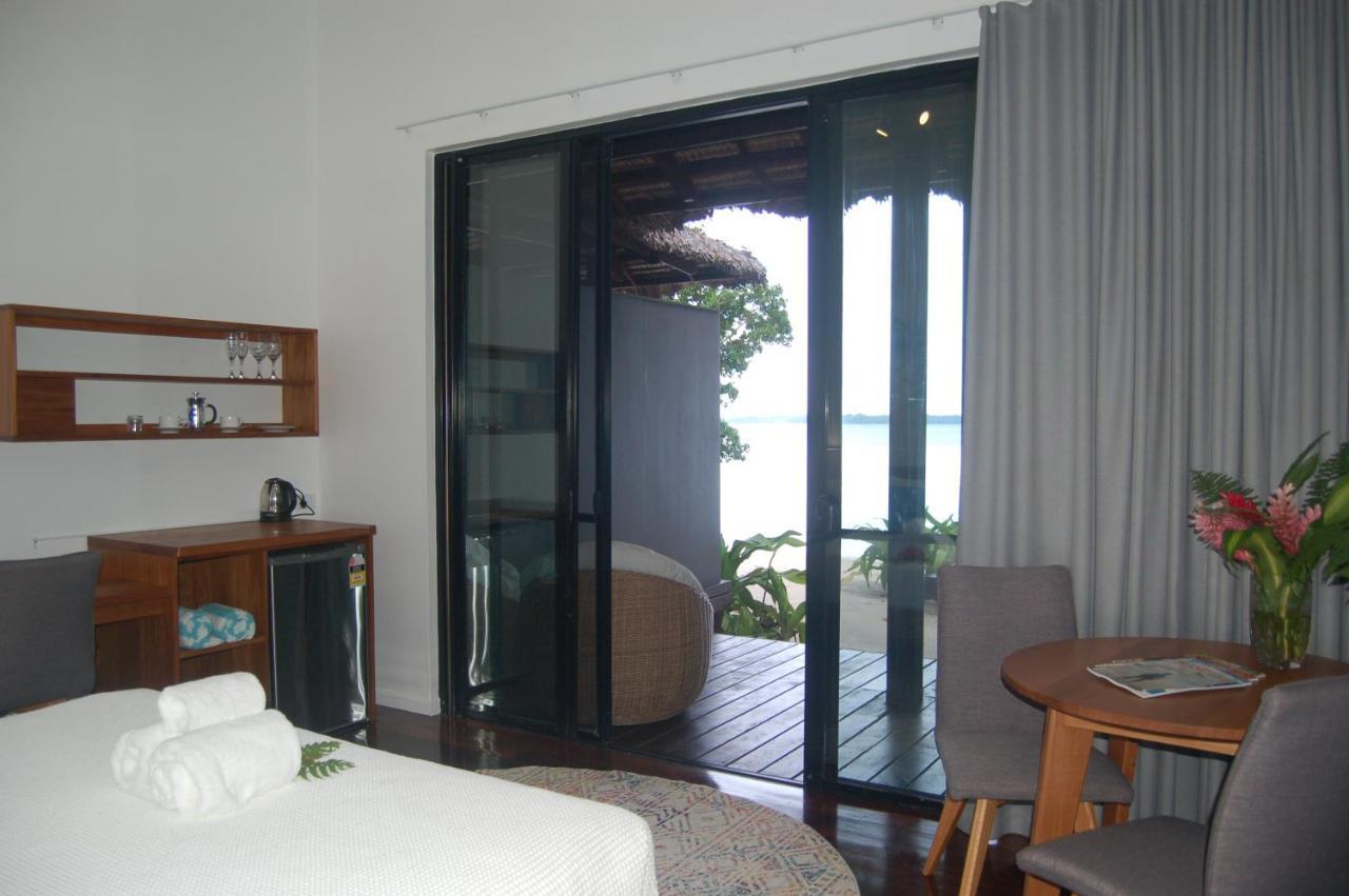 Barrier Beach Resort (Adults Only) Luganville Zewnętrze zdjęcie