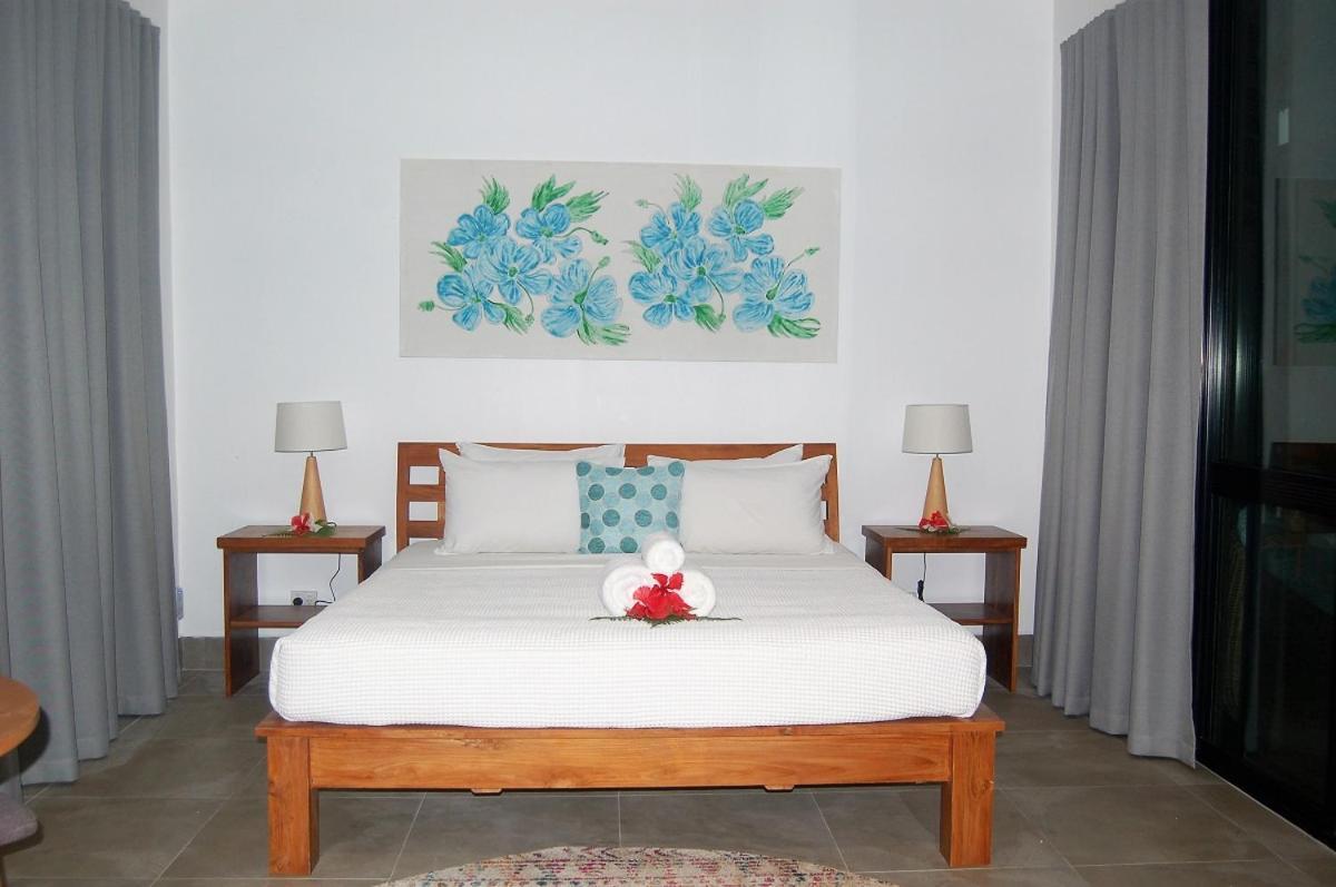 Barrier Beach Resort (Adults Only) Luganville Zewnętrze zdjęcie